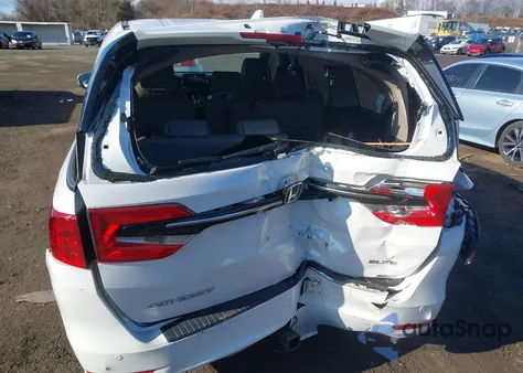 2024 Honda Odyssey Elite z USA, uszkodzony, nr VIN 5FNRL6H90RB028139